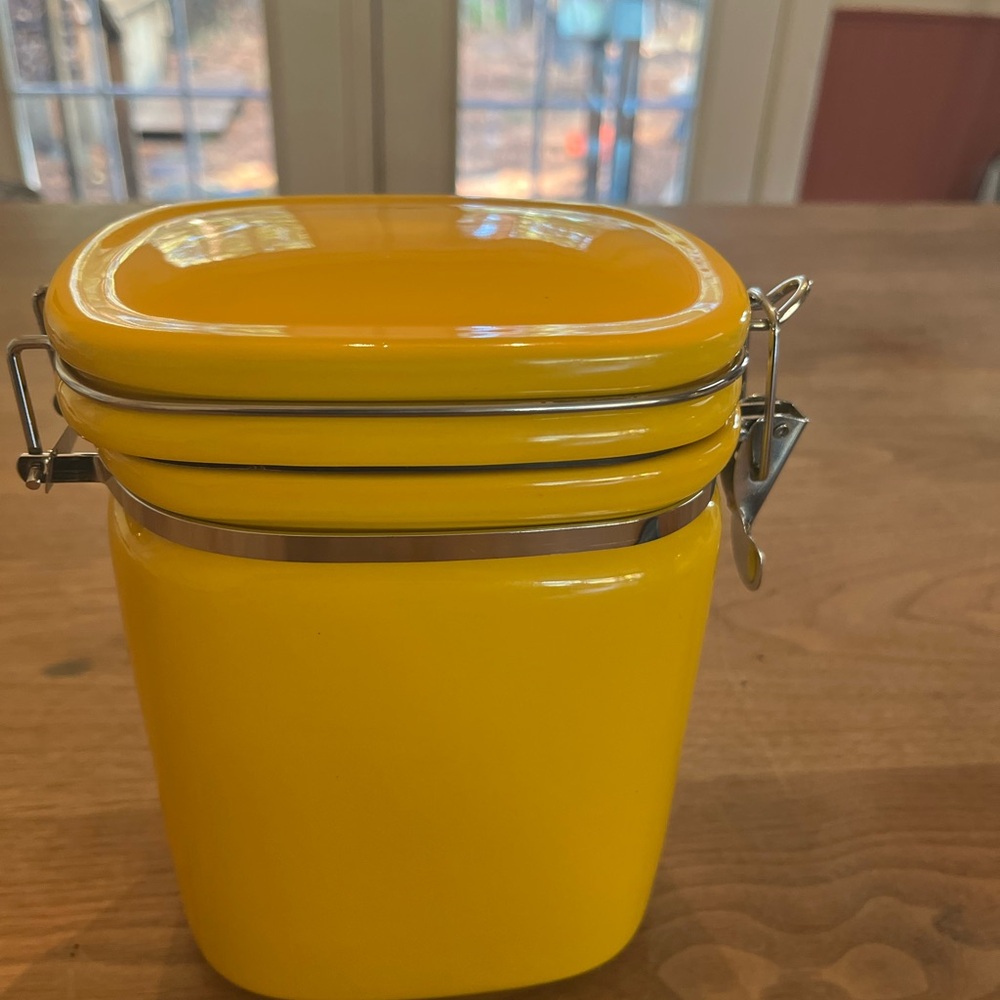 Sealed Tea/Coffee Canister with rectangular top.  Sunny yellow 8” tall - Picture 2 of 7